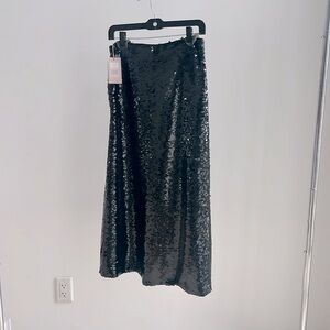 Alexis black sequins midi skirt. Size small *NWT*